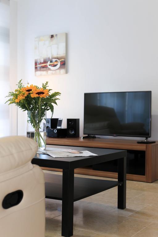 וינה Rafael Kaiser - Paros Apartment - Contactless 24H Check-In חדר תמונה