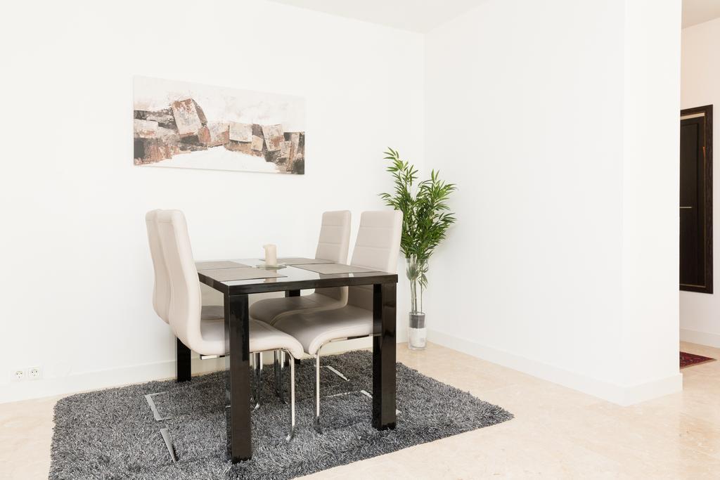 וינה Rafael Kaiser - Paros Apartment - Contactless 24H Check-In חדר תמונה