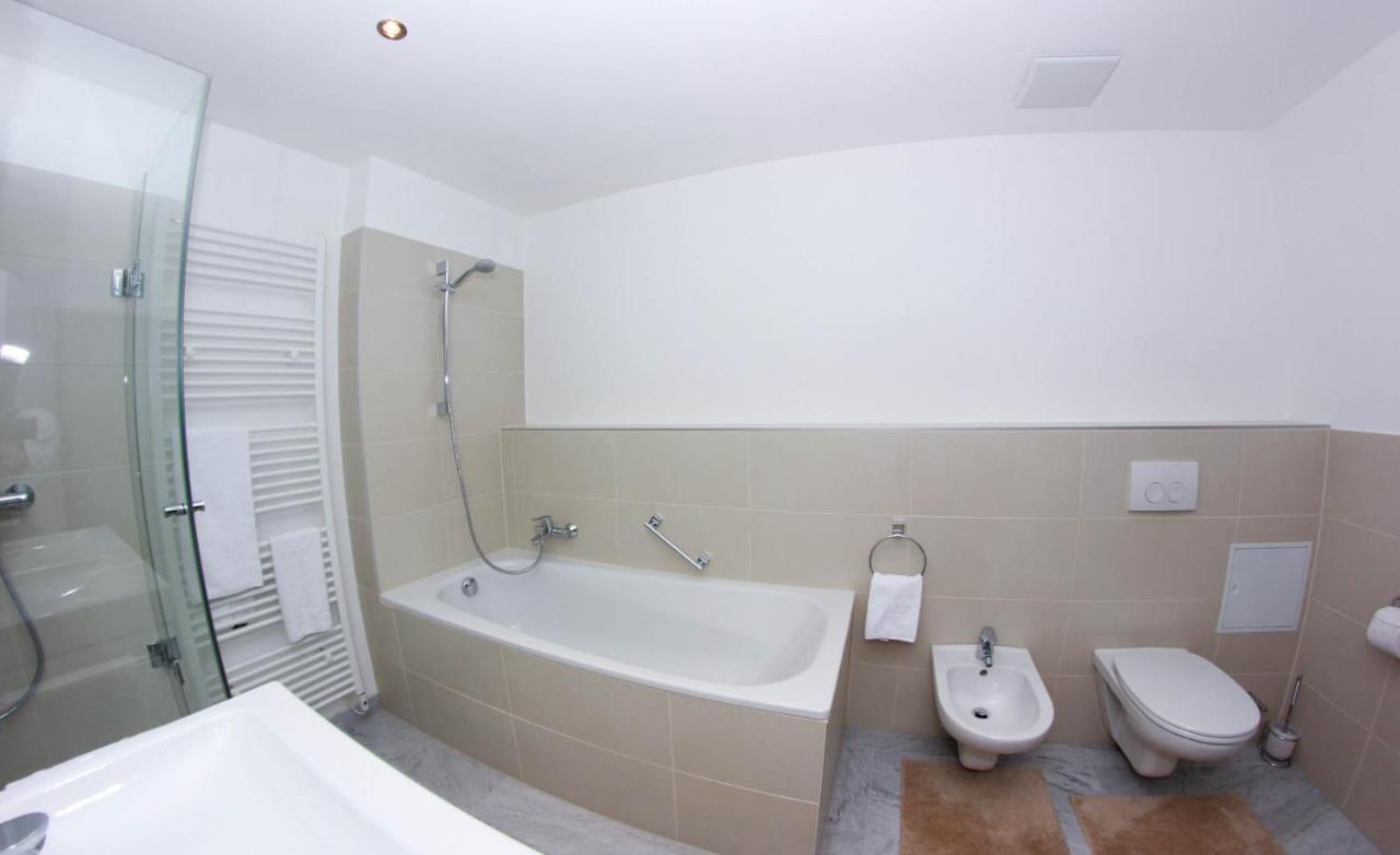 וינה Rafael Kaiser - Paros Apartment - Contactless 24H Check-In מראה חיצוני תמונה